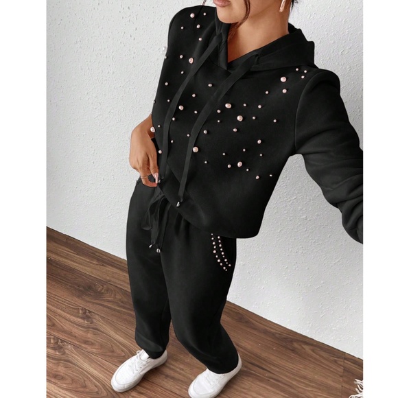 Cozy Fleece Lined Faux Pearl Hoodie Jogger Pants Set - Picture 8 of 12